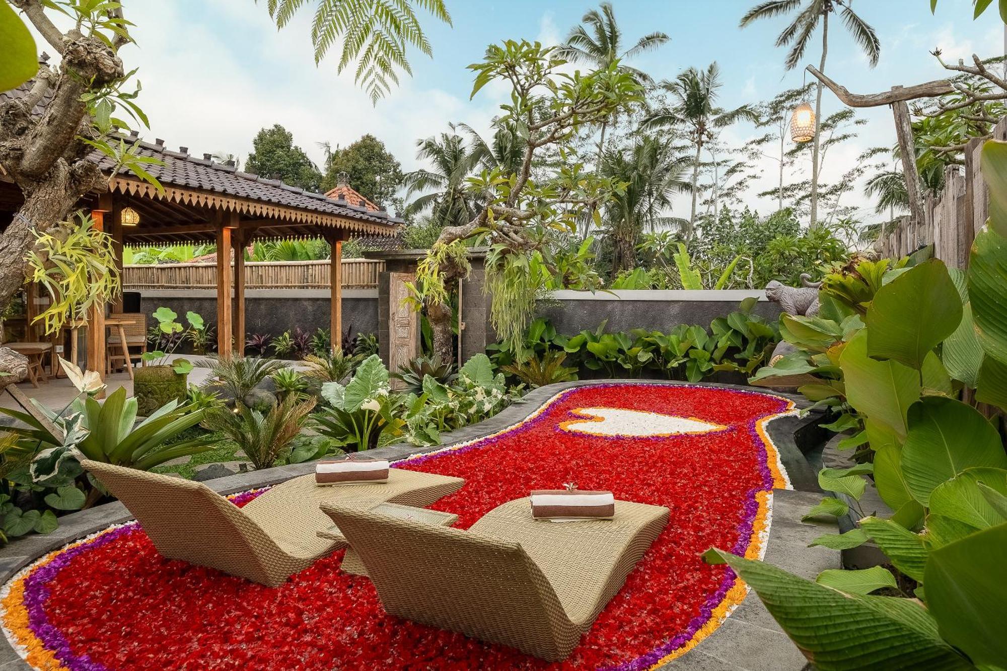 Ratni Ubud Villa Екстер'єр фото